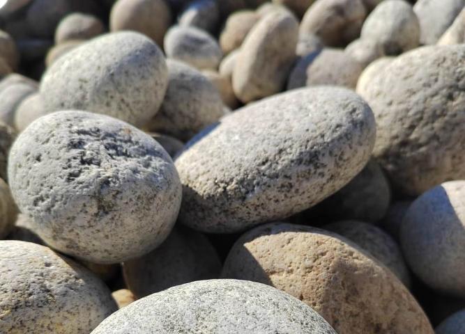 Купить речную и морскую гальку напрямую у производителя с доставкой  купить в Костроме от производителя, без посредников