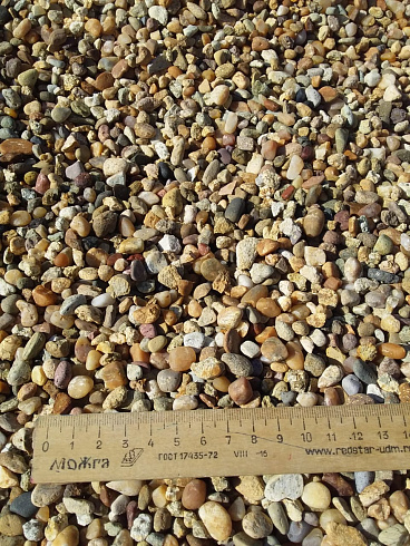 Kamenclub.ru: Галька окат (серо-желтая) фр.5-10 мм. купить  в Костроме галька речная рыжий, желтый, рыжий, серо-желтый речная окатанная галька декоративная 5000 руб/т   фото КАМЕНЬ КЛУБ