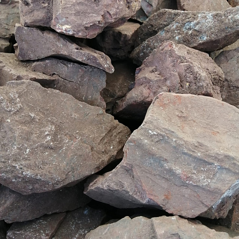 фото Яшма красная  (фр. 70-100 мм)  купить в Костроме в интернет-портале КАМЕНЬ КЛУБ