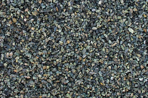 Kamenclub.ru: Щебень крошка зеленый (змеевик) фр. 3-5 мм  купить в Костроме камень змеевик зеленый, салатовый светло-зеленый мраморная каменная декоративная крошка 9000 руб/т   фото КАМЕНЬ КЛУБ