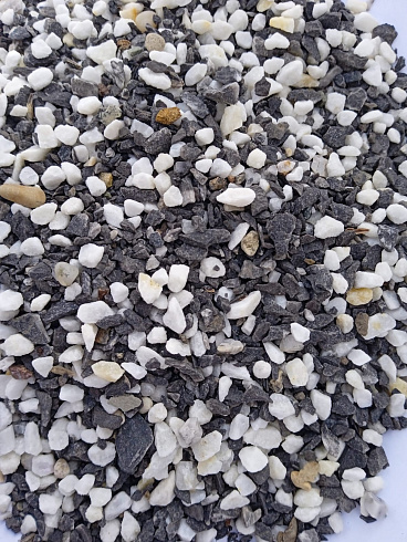 Kamenclub.ru: Мраморная крошка (щебень крошка микс: белый-зеленый-розовый) фр. 3-5 мм.  купить в Костроме мрамор белый, зеленый, розовый мраморная декоративная крошка каменная 12000 руб/т   фото КАМЕНЬ КЛУБ