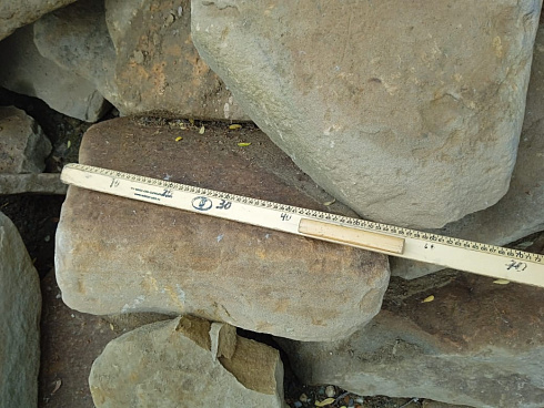 Kamenclub.ru: Песчаник для мощения дорожек, площадок, парковок ( фр 5-10 см)  купить в Костроме песчаник  серый желтый коричневый рыжий песчаник оголтованный окатанный 6500 руб/т   фото КАМЕНЬ КЛУБ