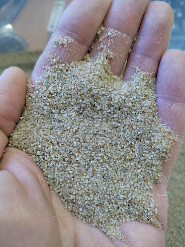 Кварцевый песок для площадок фр. 0,3 - 1 мм.  купить в Костроме фото Камень Клуб