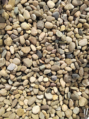 Kamenclub.ru: Галька речная окат рыжая фр. 20-40 мм. купить  в Костроме галька речная окатанная рыжая желтая серая округлая речная галька 5000 руб/т   фото КАМЕНЬ КЛУБ