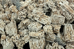 Kamenclub.ru: Крымский природный меотис фр. 100-500 мм.  купить в Костроме    6 500 руб/т   фото КАМЕНЬ КЛУБ