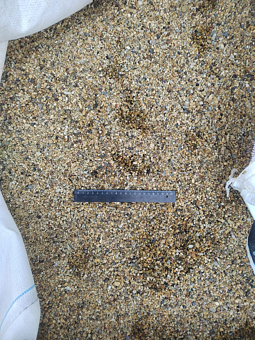 Галька речная окат (рыжая) фр.3-5 мм купить в Костроме 