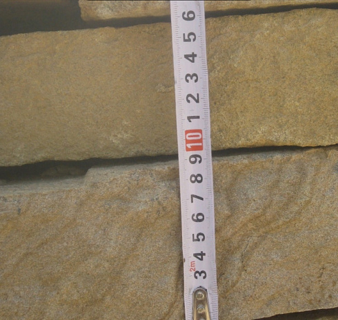 Kamenclub.ru: Песчаник пластушка желтый с рисунком (7-15 см)  купить в Костроме плитняк - пластушка - бут желтый песчаник 10200 руб/м3   фото КАМЕНЬ КЛУБ