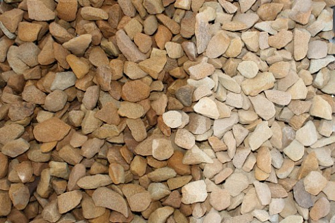 Kamenclub.ru: Щебень крошка желтый (песчаник) фр. 20-40 мм.  купить в Костроме песчаник бежевый рыжий каменная крошка песчаника 9500 руб/т   фото КАМЕНЬ КЛУБ