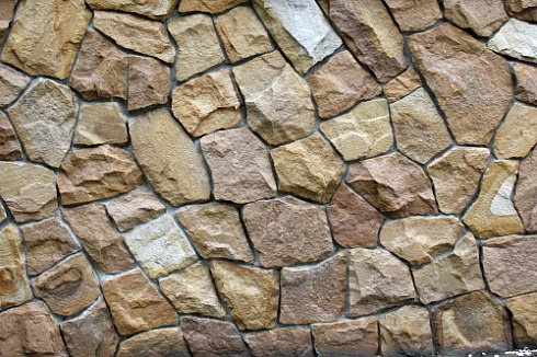 Kamenclub.ru: Песчаник колотый для облицовки (фр. 2-3 см)  купить в Костроме песчаник бежевый серый рыжий песчаник строительный 5000 руб/т   фото КАМЕНЬ КЛУБ