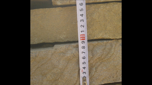 Kamenclub.ru: Песчаник пластушка желтый с рисунком (4-6 см)  купить в Костроме плитняк пластушка желтый с рисунком песчаник 9 000 руб/м3   фото КАМЕНЬ КЛУБ