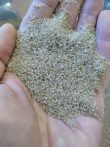 Кварцевый песок для площадок фр. 0,3 - 1 мм.  купить в Костроме фото Камень Клуб