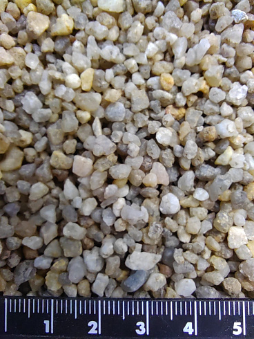 Кварцевый песок для площадок фр. 2-5 мм.  купить в Костроме фото Камень Клуб